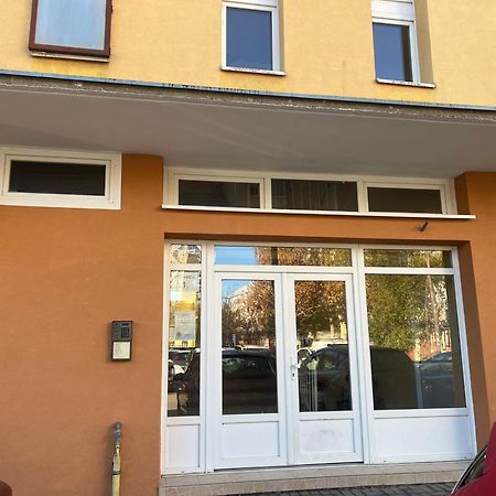 Centrum Apartman Kaposvár 外观 照片